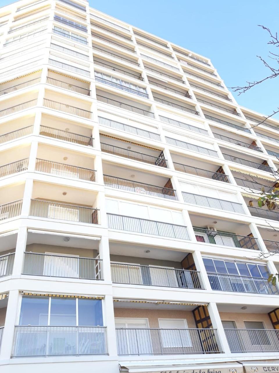 Infante Primera Linea Gandia Playa Solo Familias Playa de Gandia المظهر الخارجي الصورة