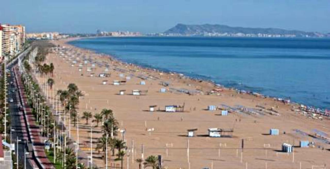 Infante Primera Linea Gandia Playa Solo Familias Playa de Gandia المظهر الخارجي الصورة