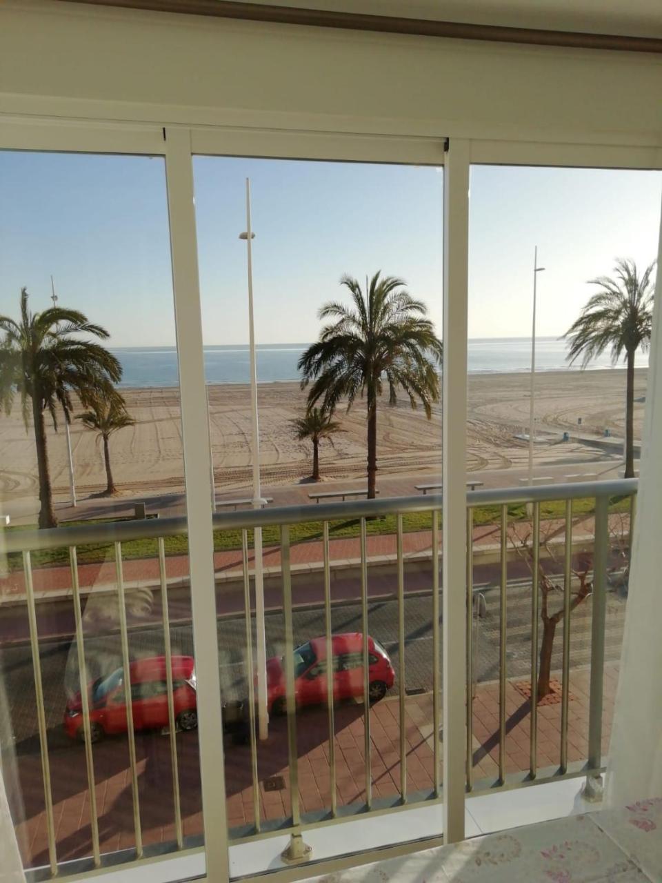 Infante Primera Linea Gandia Playa Solo Familias Playa de Gandia المظهر الخارجي الصورة